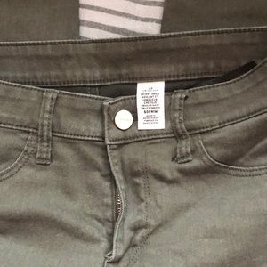 H&M olive skinny pants